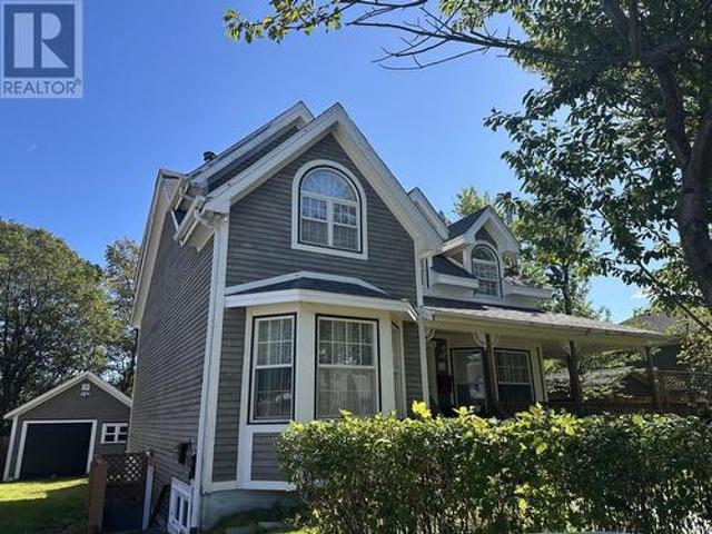 House for sale in Foxtrap, Newfoundland And Labrador