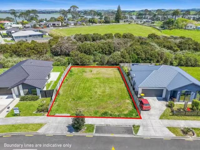 House for sale in Awhitu