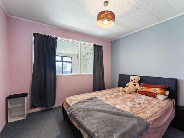 House for sale in Papakura