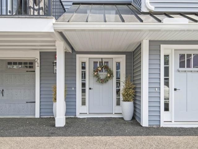Townhouse for sale in New Hampshire