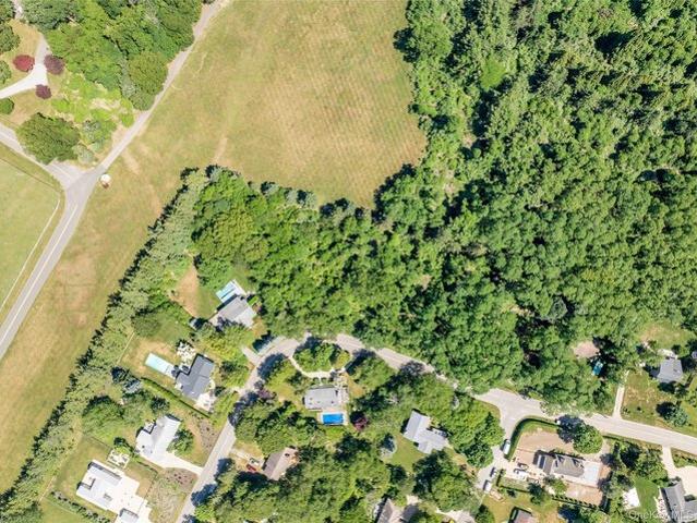 Land for sale in Shelter Island, New York