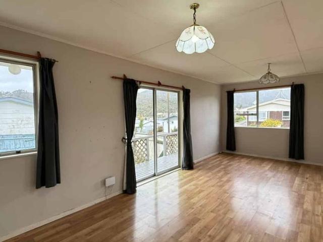 House for rent in Days Bay, Wellington