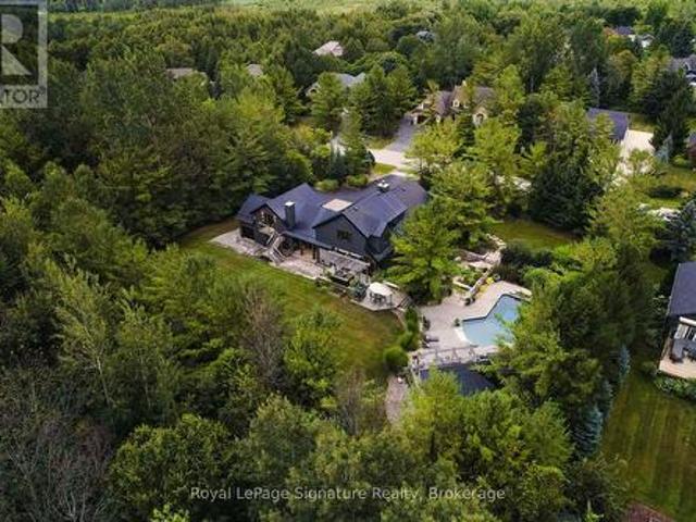 House for sale in Collingwood, Central Ontario
