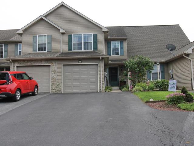 Townhouse for sale in Warwick Township, Lancaster County