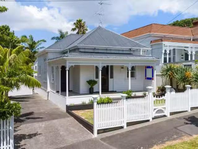 House for sale in Owhata