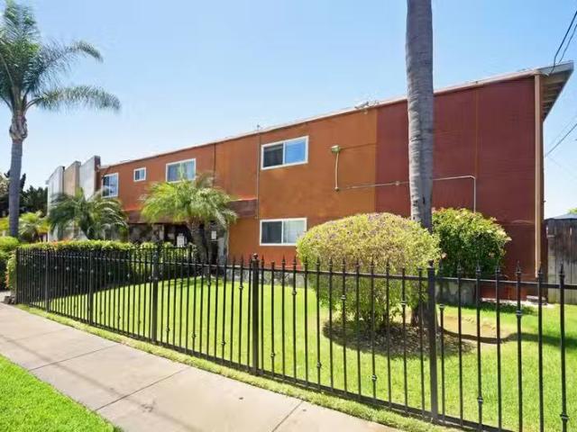 Condo for rent in Long Beach