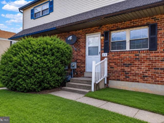 Townhouse for sale in Delco, Pennsylvania