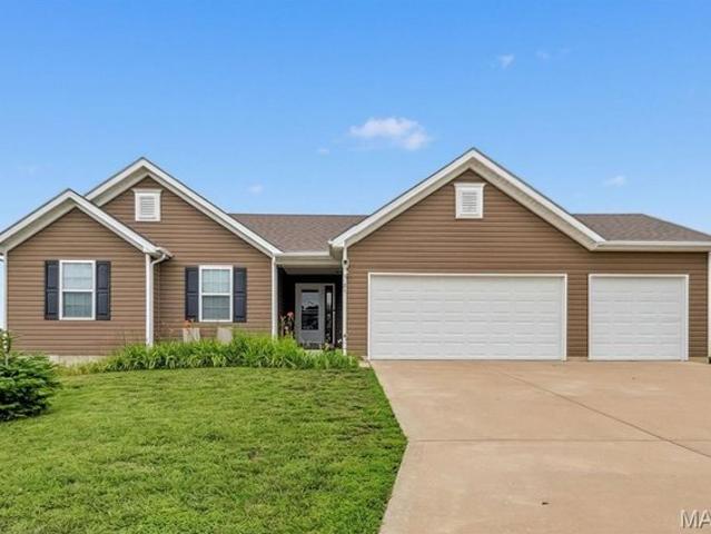 House for sale in Winfield, Missouri