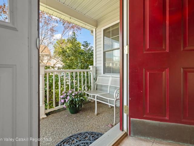 Townhouse for sale in City of Hudson, Columbia County
