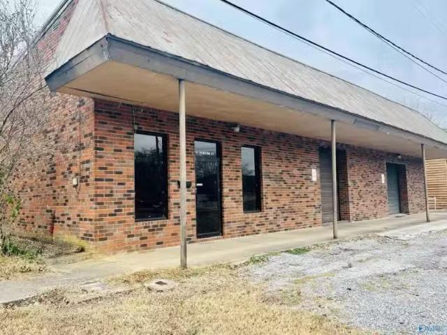 House for sale in Scottsboro