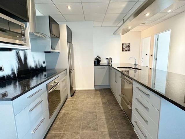 Apartment for rent in Sumner Town Centre, Christchurch