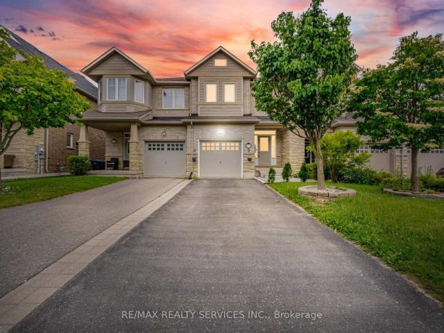 Townhouse for sale in Woburn, Ontario