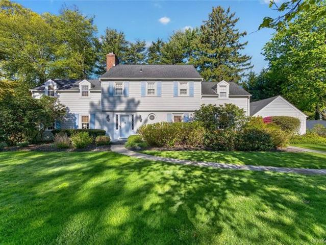 House for sale in Locust Valley, Nassau County