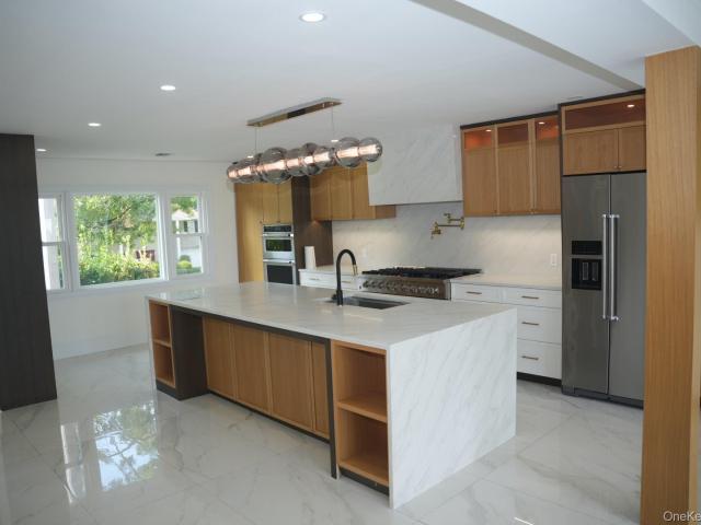 House for sale in Smithtown, New York