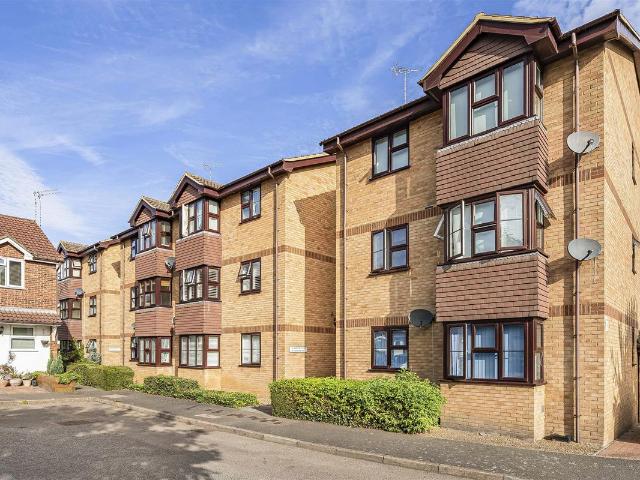 Apartment for rent in Beddington, Greater London