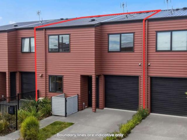 Townhouse for sale in Howick