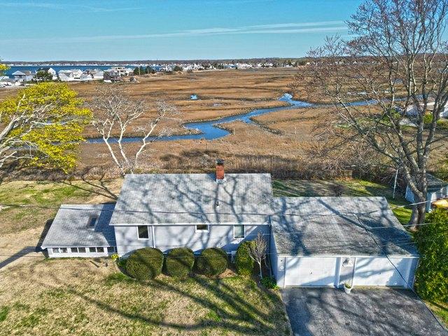 House for sale in Old Saybrook, Connecticut