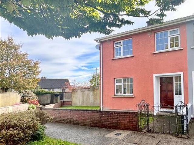 Semi Detached House for sale in Graiguenamanagh