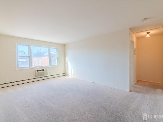 Property for sale in Edison, New Jersey