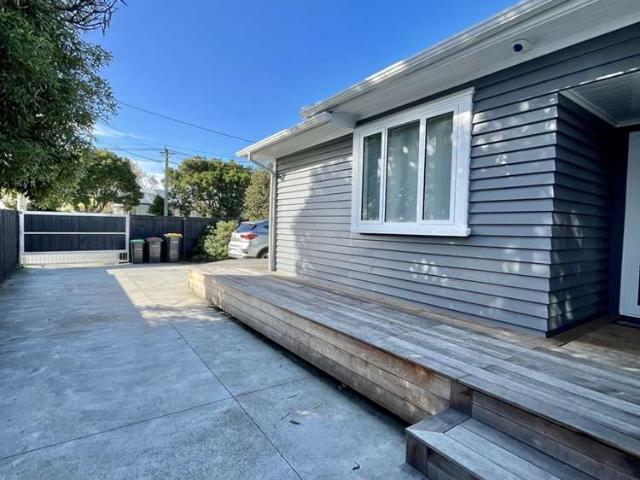 House for rent in Chaslands, Canterbury