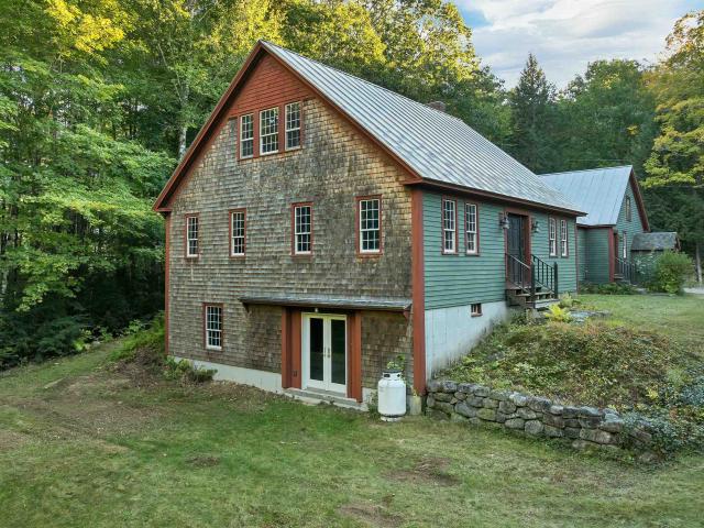 House for sale in Eaton