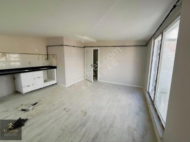 Atatürk Mahallesi, Arnavutköy içerisinde kiralık mülk