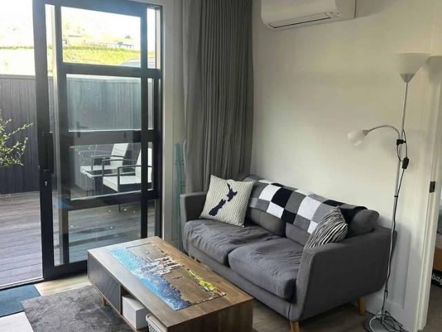 Apartment for rent in Otakou