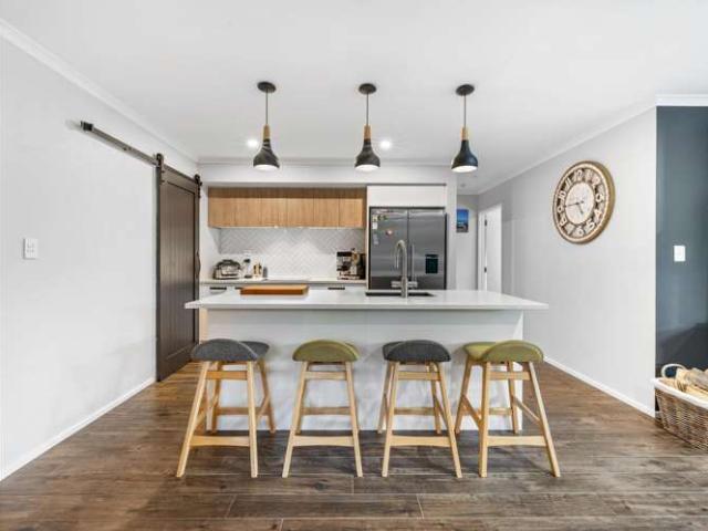 House for sale in Riverhead
