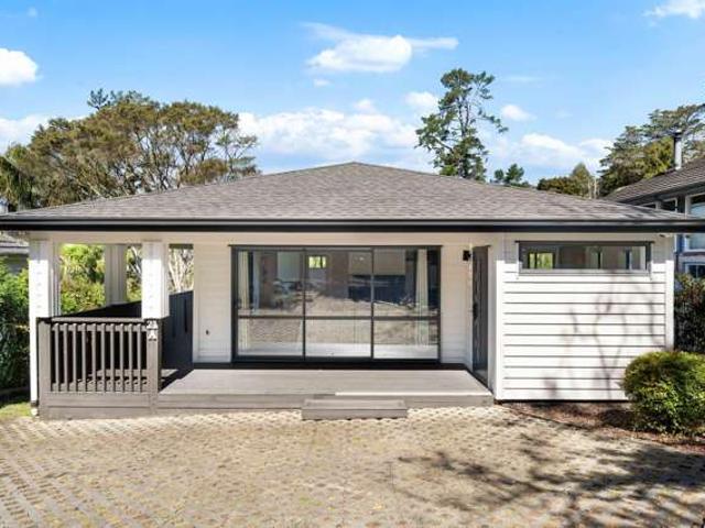 House for sale in Titirangi, Waitākere Ranges
