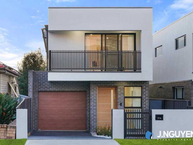 Duplex for sale in Sydney, New South Wales