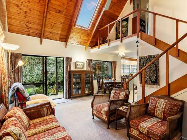 House for sale in Blockhouse Bay, Oroua County