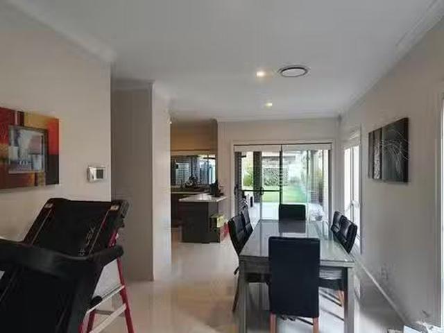 House for rent in Guildford