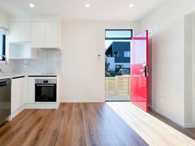 Townhouse for rent in Hobsonville Point, Upper Harbour