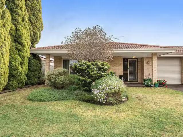 House for rent in Greenfields