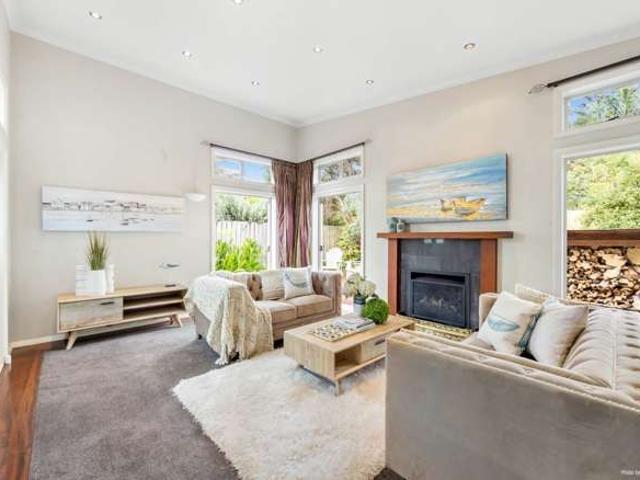 House for rent in Whangaparaoa, Oroua County