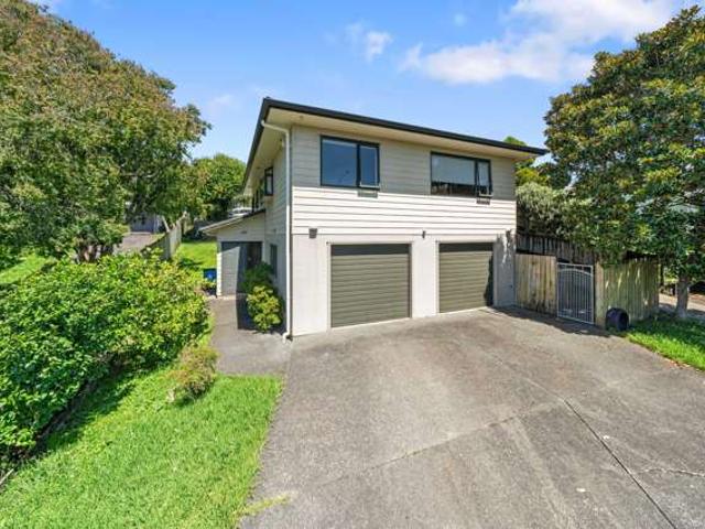 House for sale in Avondale