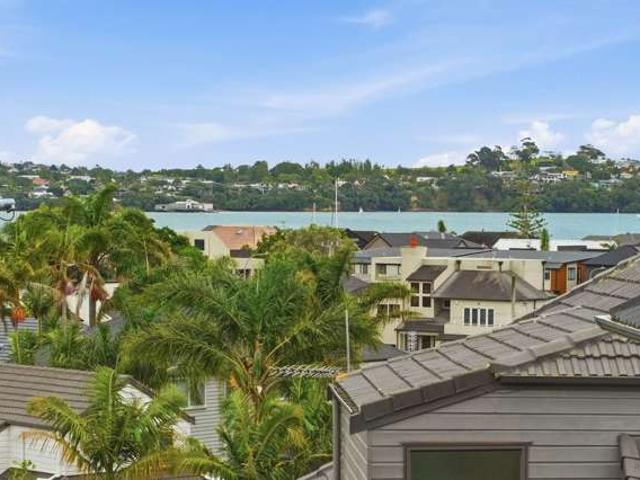 House for sale in Howick