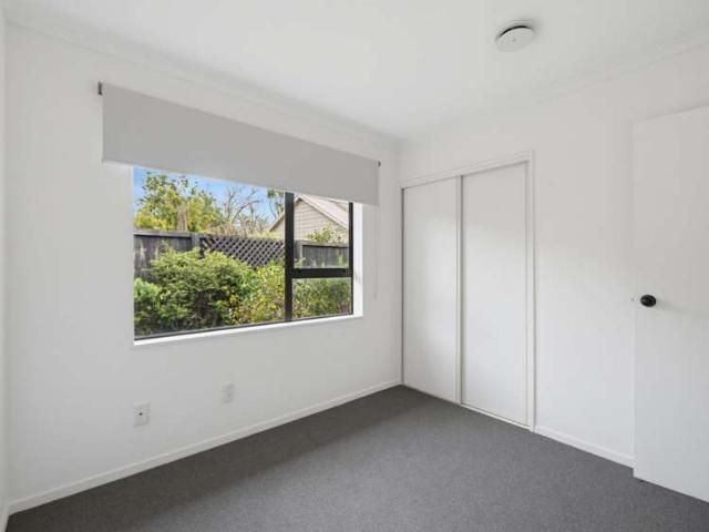 House for sale in Chaslands, Canterbury