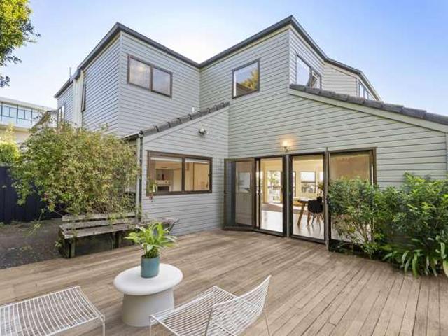House for sale in Hillersden