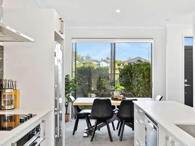 Townhouse for sale