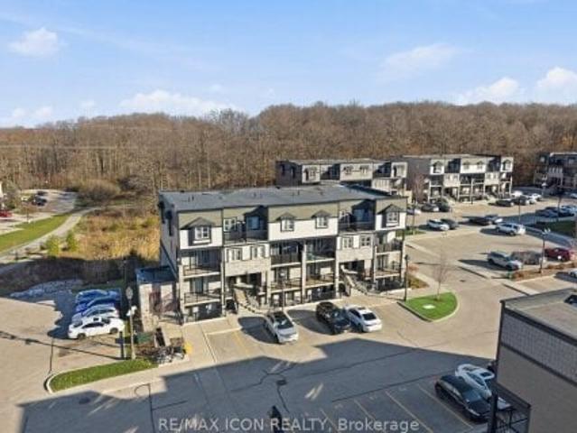 Condo for sale in Kitchener, Ontario