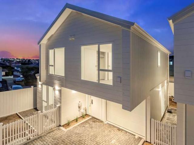 House for sale in Balmoral, Oroua County