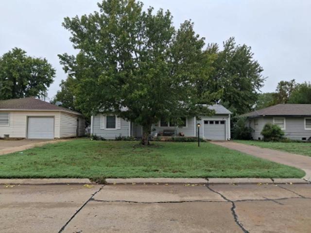 House for sale in Woodward, Woodward County
