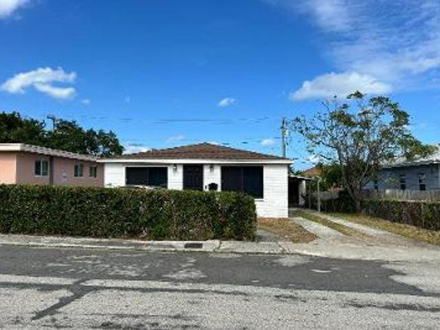 House for sale in West Palm Beach, Florida