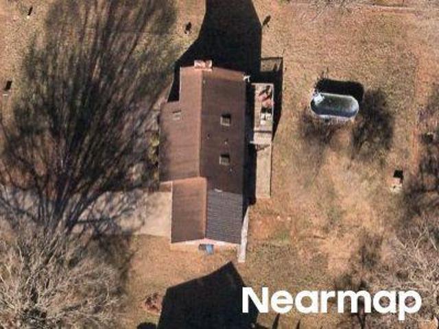 House for sale in Hickory