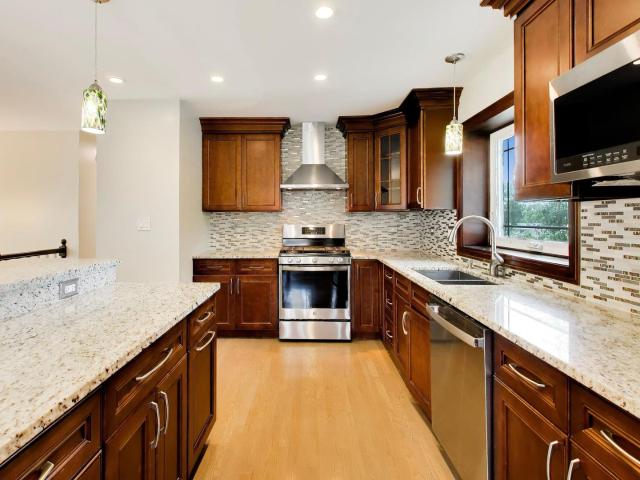 House for sale in Glen Ellyn, Illinois