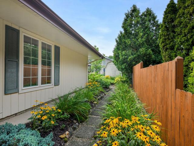 House for sale in Glen Ellyn, Illinois