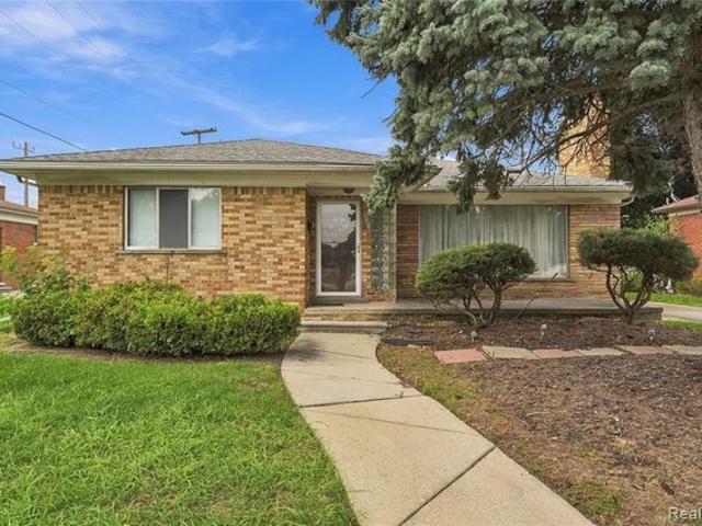 House for sale in Oak Park, Oakland County