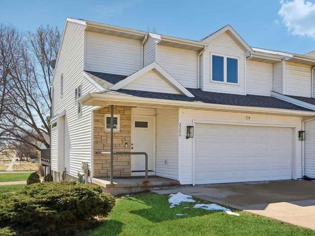 House for sale in Coralville, Iowa