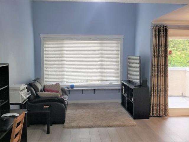 Apartment for rent in Surrey, British Columbia
